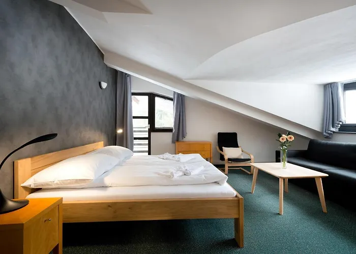 Hotell Bohemia 3*
